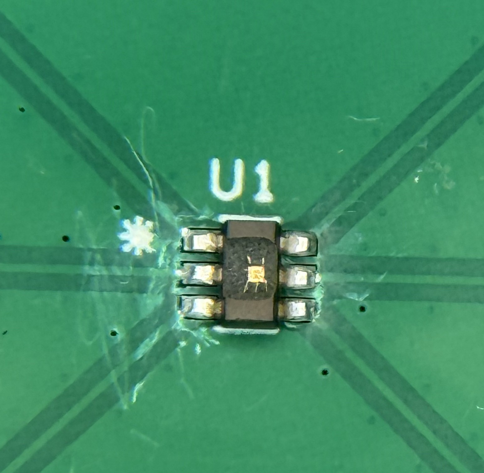  Photo of SN54SC1G175-SEP Package Decapped