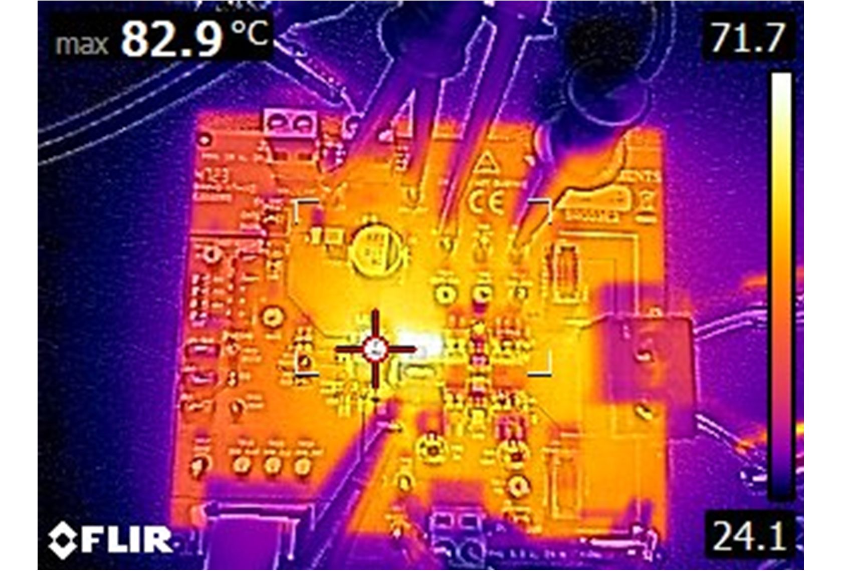 TPS544C27 熱特性，600kHz FCCM，外部 5V 輔助電源，35A 負(fù)載，無氣流，浸泡 10 分鐘