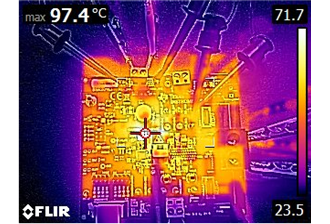 TPS544E27EVM 熱特性，800kHz FCCM，內(nèi)部 LDO，40A 負(fù)載，無氣流，浸泡 10 分鐘